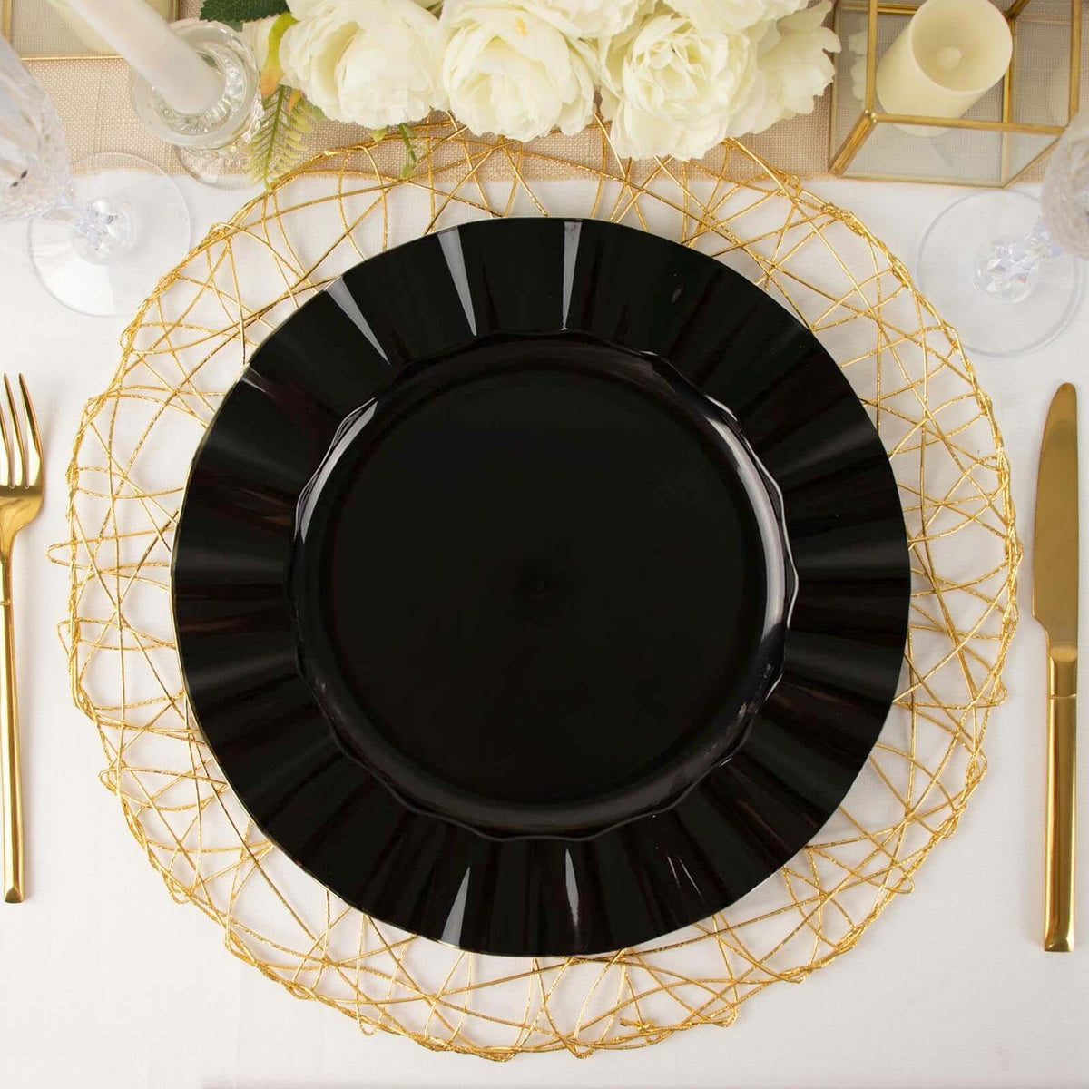10-Pack Plastic 11" Round Dinner Plates in Black Ruffled Rim with Gold Edging - Sturdy Disposable Dinnerware