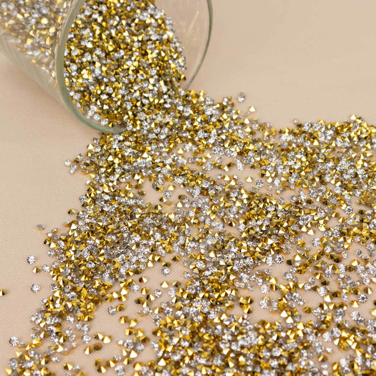 14400 Pcs Faux Diamond Rhinestone Vase Fillers Gold/Silver, Wedding Table Scatter Gems Sparkling Decorative Design 3mm