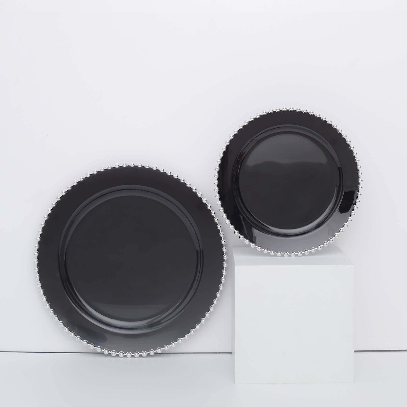 10-Pack Black Plastic Dessert Plates – 8" Round with Silver Beaded Rim, Disposable for Parties & Events