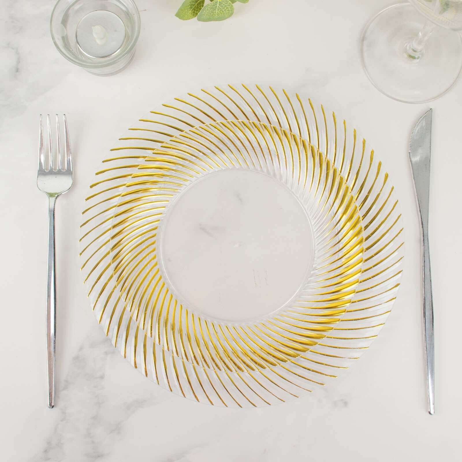10-Pack Plastic 7" Round Dessert Plates in Clear with Gold Swirl Rim