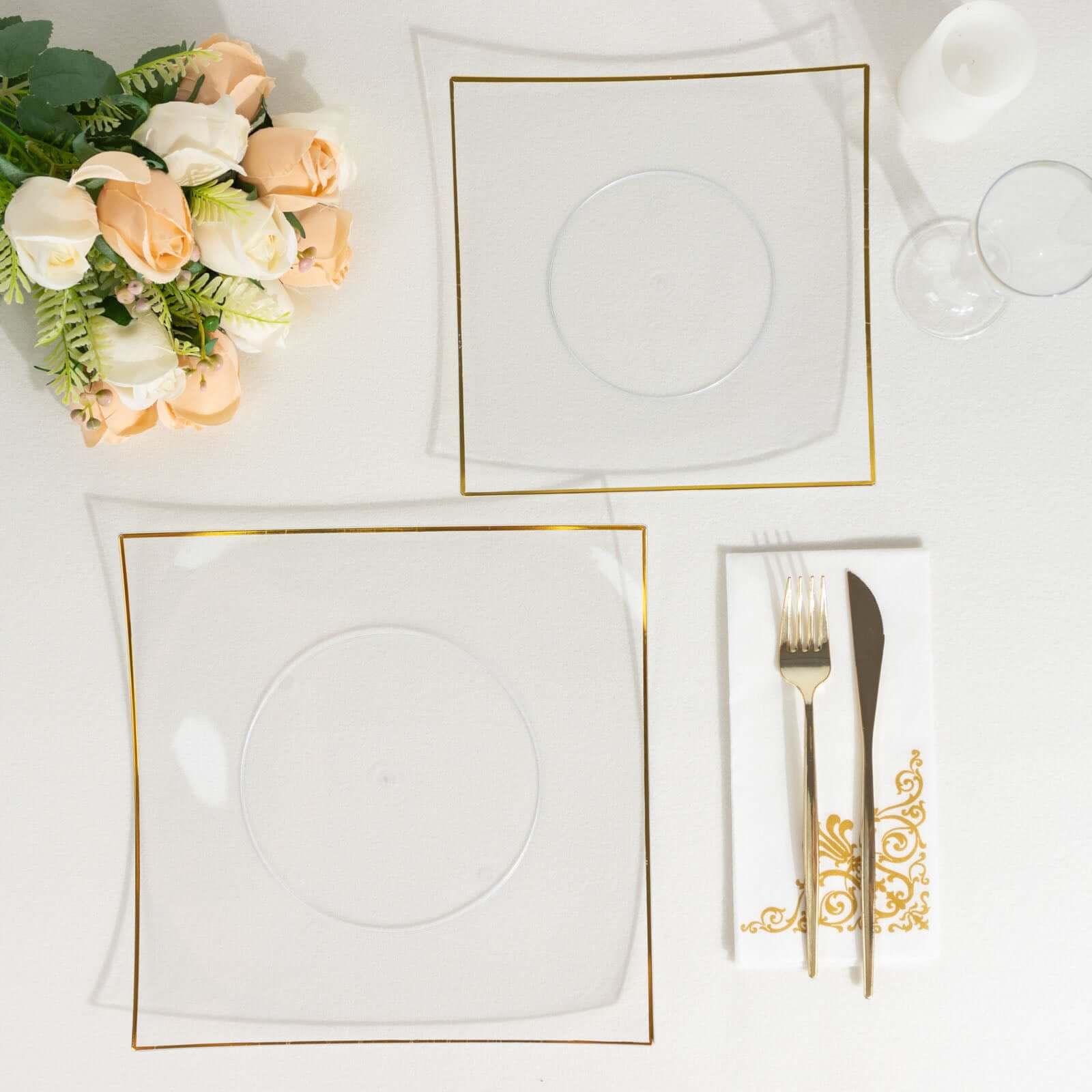 10-Pack Plastic 10" Square Dinner Plates in Clear Concave Style with Gold Rim - Modern Disposable Party Plates