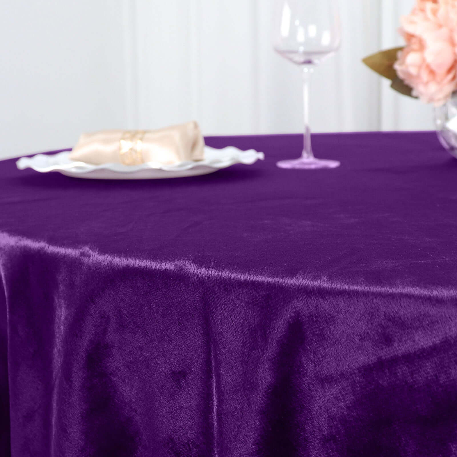 Premium Velvet 120" Round Tablecloth Purple - Reusable Soft & Seamless Table Cover