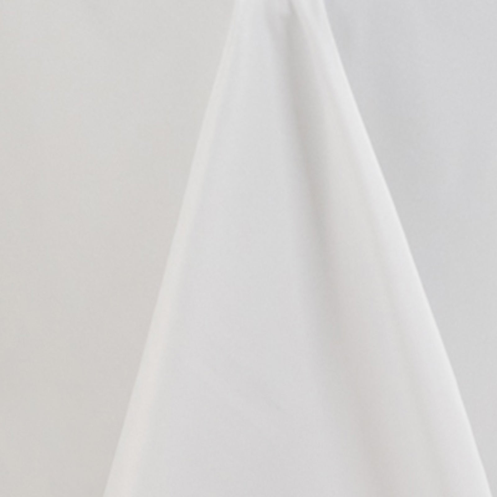 Fire Retardant Premium Polyester 90"x132" Rectangular Tablecloth White - Stylish High-Performance Seamless Table Cover for Large Gatherings