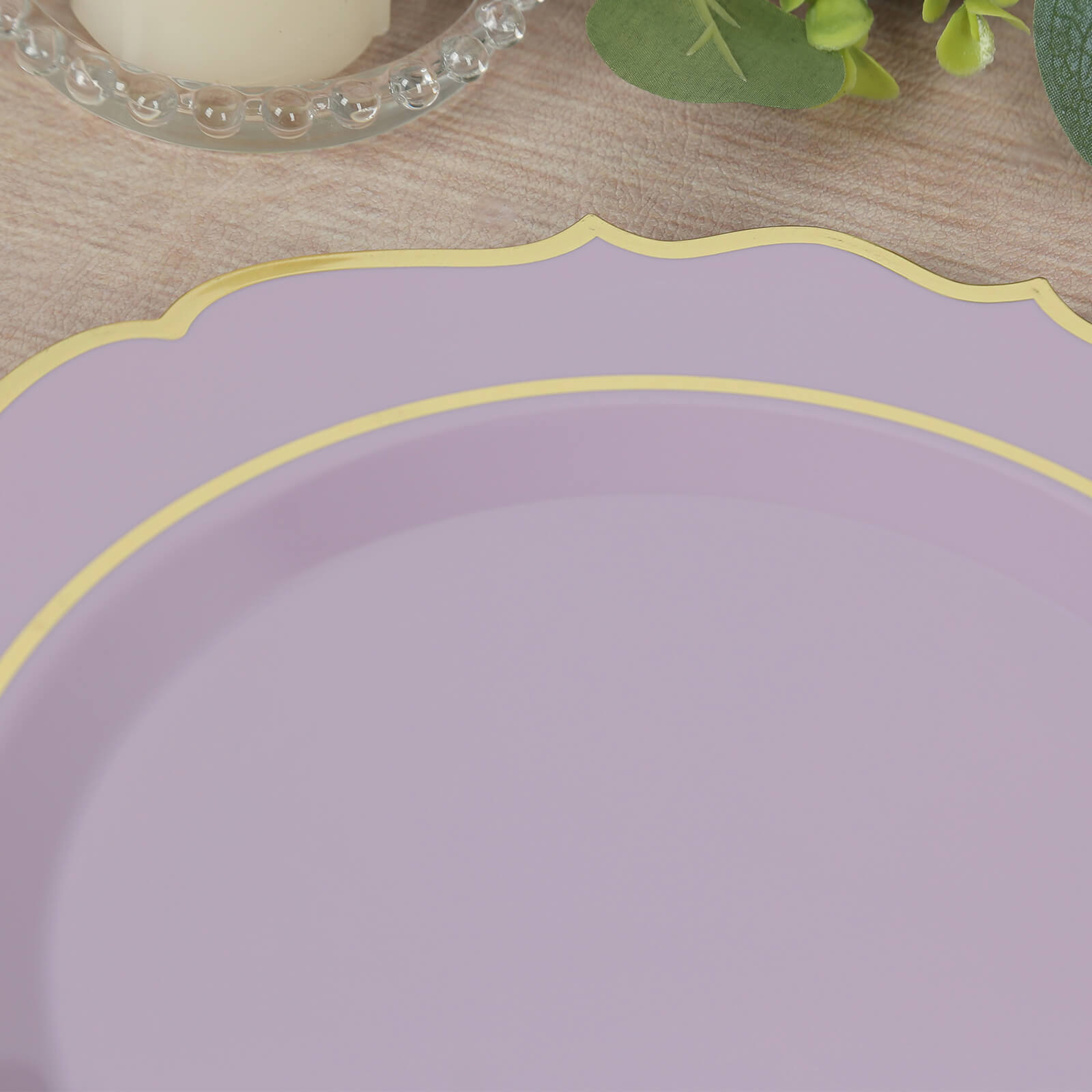10-Pack Plastic 10" Round Dinner Plates in Lavender Lilac with Gold Scalloped Rim - Disposable Party Plates