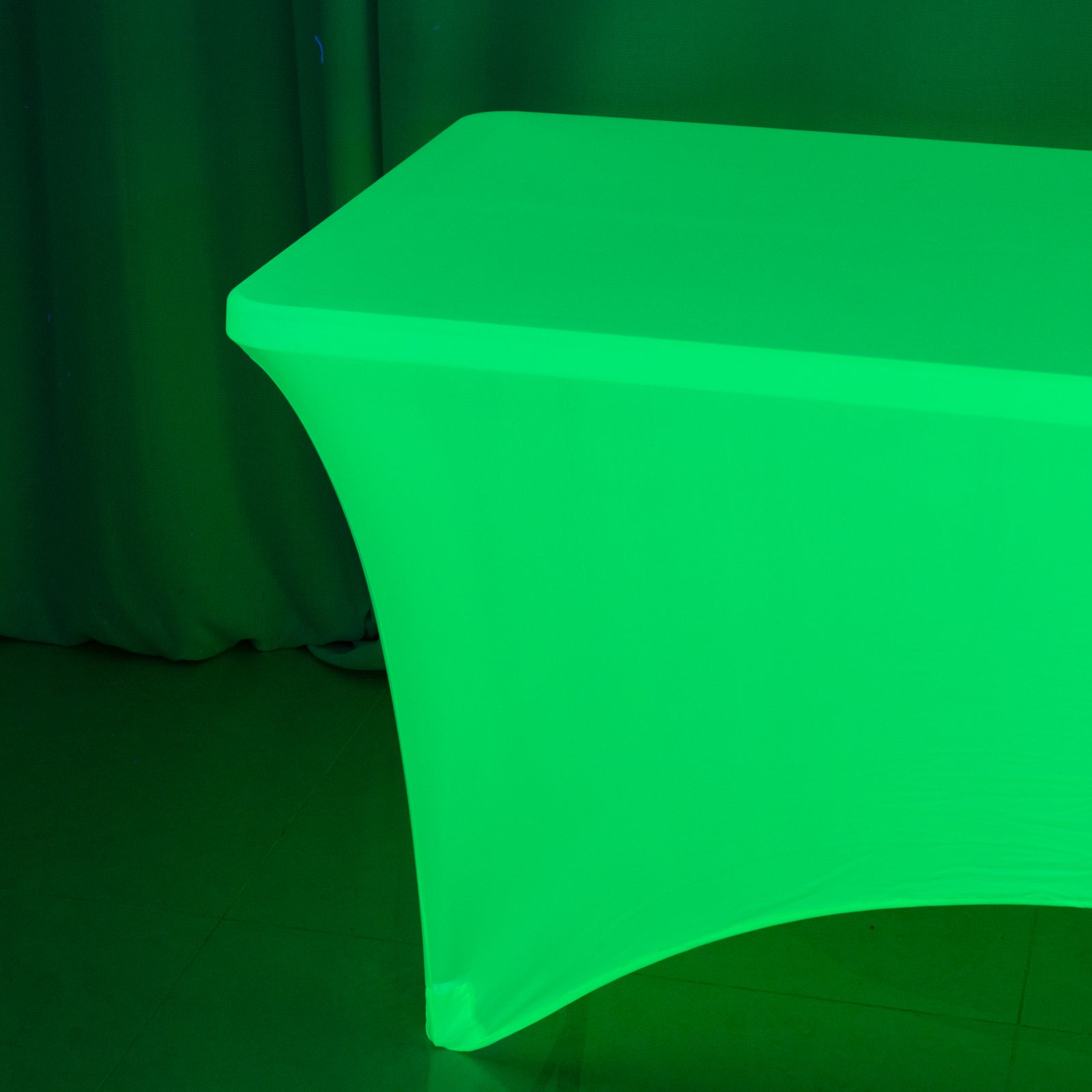 Glow Neon Green Fitted Spandex Tablecloth – 6ft Rectangle, Wrinkle-Free Cover