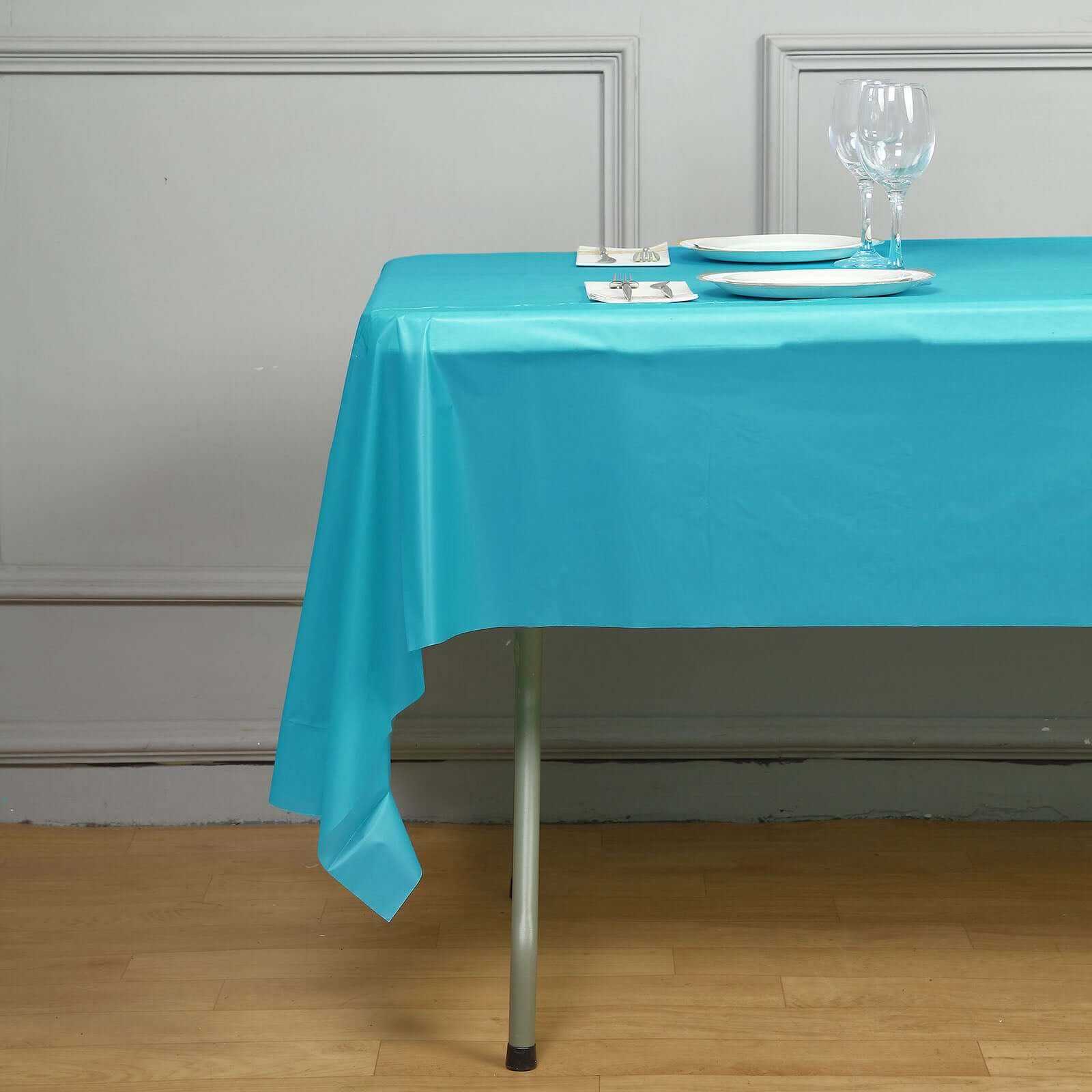 5-Pack Plastic Table Covers Turquoise Rectangle - Reliable PVC Disposable Covers for Gatherings 54"x108"