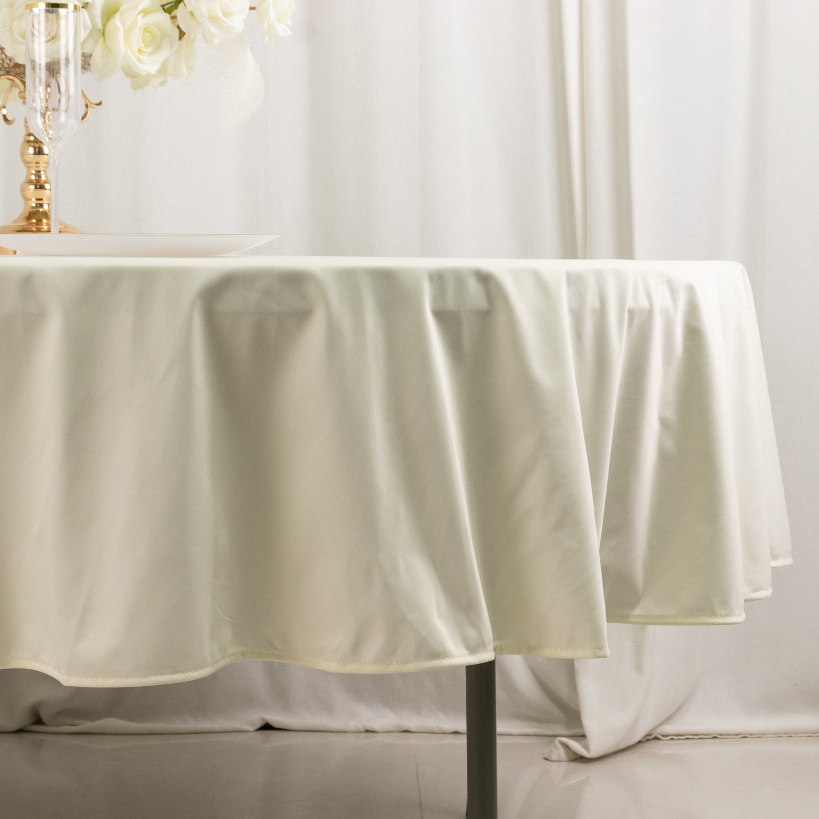 Scuba Round 90" Tablecloth Ivory - Wrinkle Free & Stain Resistant Table Cover