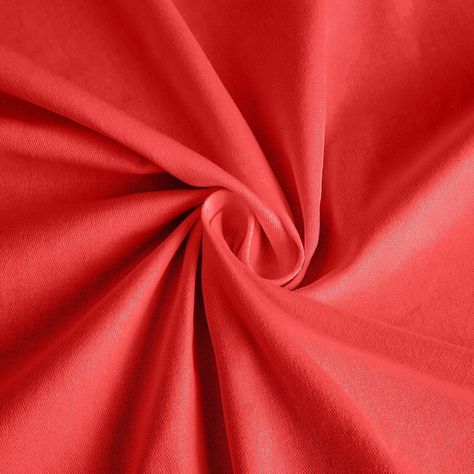 Cotton Blend 132" Round Tablecloth Red - Seamless Wrinkle-Resistant Table Cover